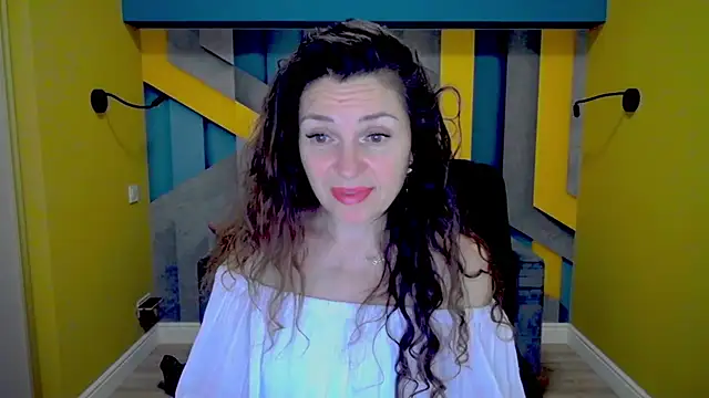 EllaLong online show from 12/03/24, 12:27