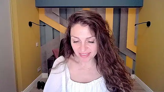 EllaLong online show from 02/15/25, 03:50