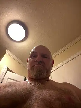 Snapshot of mrscum4u chatting on 03/19/25, 03:41 mrscum4u online show from 03/19/25, 03:41