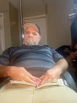 Snapshot of mrscum4u chatting on 01/16/26, 07:07 mrscum4u online show from 01/16/26, 07:07