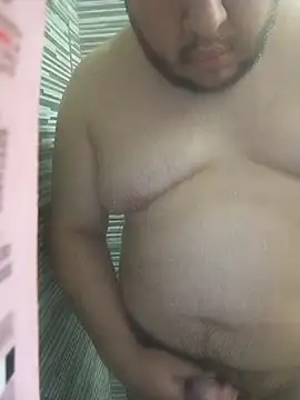 Snapshot of matius_29 chatting on 11/22/25, 03:27 matius 29 online show from 11/22/25, 03:27