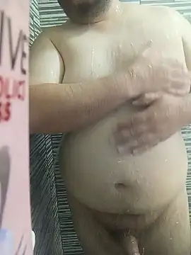 Snapshot of matius_29 chatting on 11/28/25, 03:20 matius 29 online show from 11/28/25, 03:20