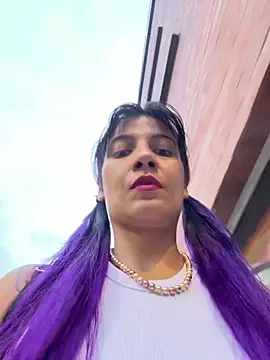 Snapshot of kitty__horny chatting on 03/12/25, 11:09 kitty horny online show from 03/12/25, 11:09