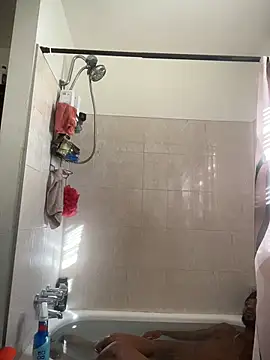 Snapshot of fulsome_change223 chatting on 11/16/25, 06:57 fulsome change223 online show from 11/16/25, 06:57