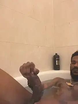 Snapshot of fulsome_change223 chatting on 02/26/26, 08:35 fulsome change223 online show from 02/26/26, 08:35