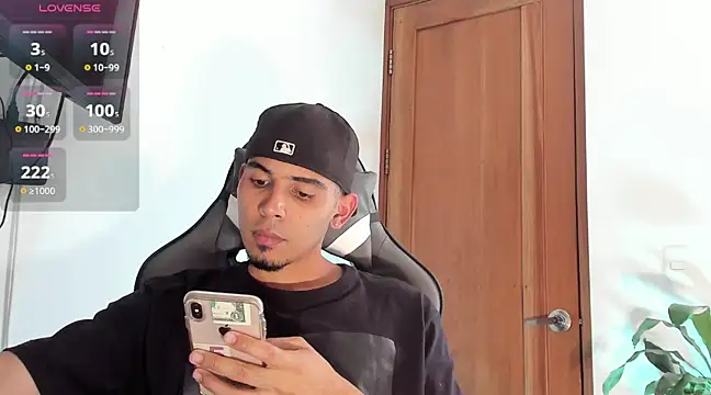 joss 111 online show from 02/07/25, 08:42