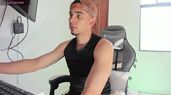 joss 111 online show from 02/13/25, 07:52