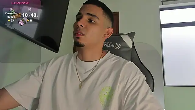 joss 111 online show from 09/30/25, 03:50