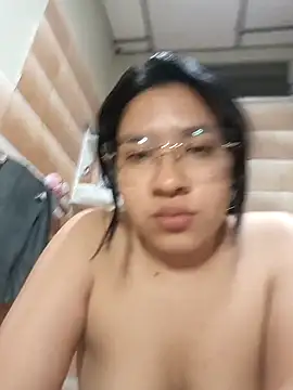 DanelyLopez online show from 12/18/24, 04:53