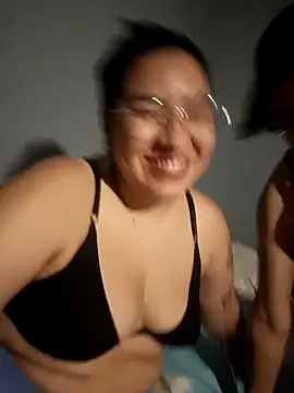 DanelyLopez online show from 12/15/25, 02:27