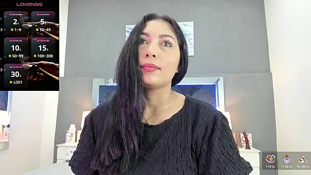 Lauralove 69 online show from 01/05/26, 08:01