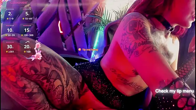 Snapshot of Megan_inked chatting on 02/22/25, 07:01 Megan inked online show from 02/22/25, 07:01