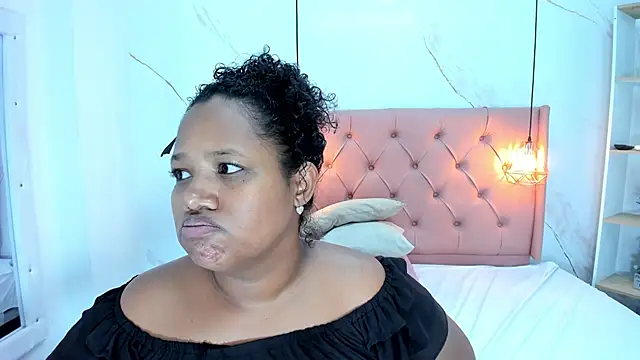 Belle Brunette online show from 02/05/25, 09:29