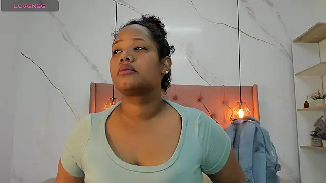 Belle Brunette online show from 06/14/26, 12:51