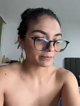 Cat2525 online show from 12/15/24, 12:18