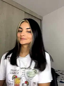 Cat2525 online show from 11/13/25, 01:59