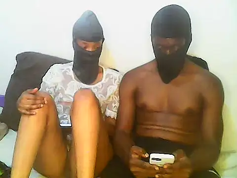 De maskedcouple online show from 03/01/26, 10:34