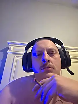 BigDickWorster online show from 11/19/25, 07:08