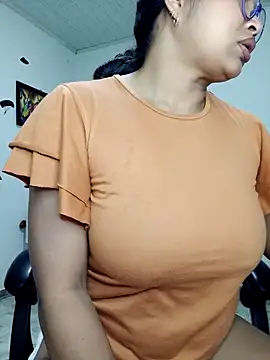 chalohott online show from 09/26/25, 10:52