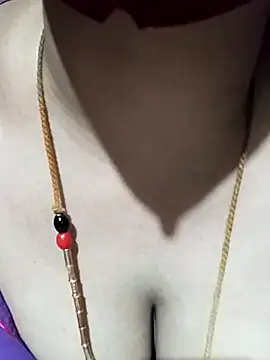 Snapshot of tuttifrutti17 chatting on 10/07/25, 06:16 tuttifrutti17 online show from 10/07/25, 06:16