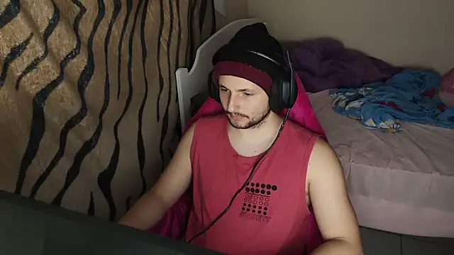 iurytx online show from 02/23/25, 09:37