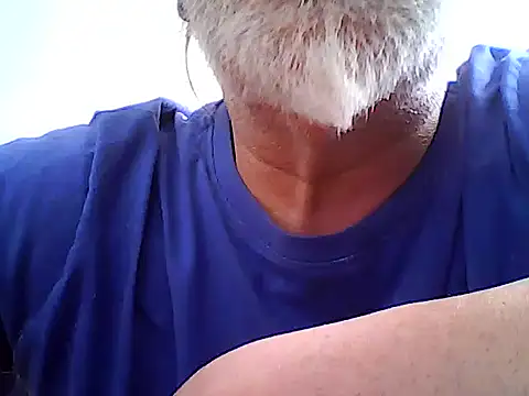 Snapshot of xcimeru chatting on 05/06/26, 01:38 xcimeru online show from 05/06/26, 01:38