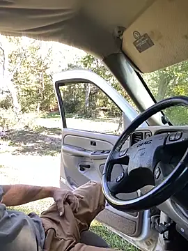 Snapshot of Themechanic420 chatting on 10/16/25, 03:24 Themechanic420 online show from 10/16/25, 03:24