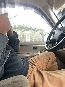 Snapshot of Themechanic420 chatting on 01/06/26, 02:10 Themechanic420 online show from 01/06/26, 02:10