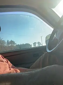 Snapshot of Themechanic420 chatting on 02/13/26, 09:22 Themechanic420 online show from 02/13/26, 09:22