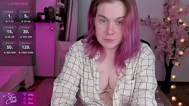 Snapshot of Nancy_Sun_ chatting on 01/03/25, 06:24 Nancy Sun online show from 01/03/25, 06:24