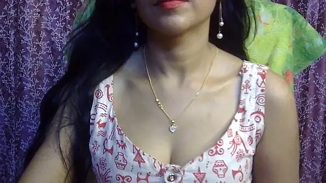 Snapshot of iam-moni2 chatting on 03/18/25, 06:04 iam-moni2 online show from 03/18/25, 06:04