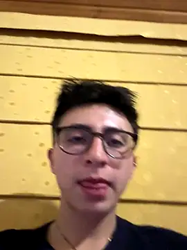 CamiRojas boy online show from 09/15/25, 04:45