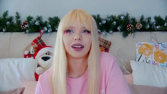 Snapshot of ElisabethDavis chatting on 12/25/24, 05:26 ElisabethDavis online show from 12/25/24, 05:26