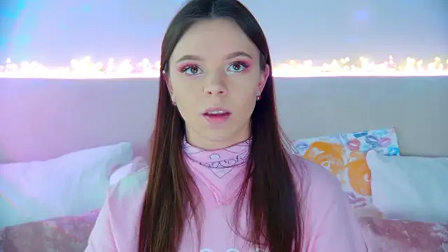 Snapshot of ElisabethDavis chatting on 01/30/25, 03:19 ElisabethDavis online show from 01/30/25, 03:19