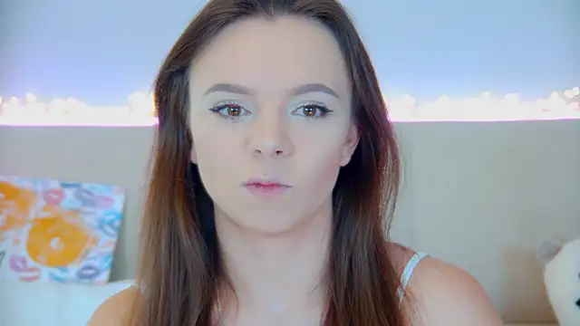 Snapshot of ElisabethDavis chatting on 02/25/25, 03:05 ElisabethDavis online show from 02/25/25, 03:05