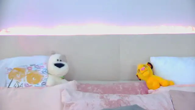 Snapshot of ElisabethDavis chatting on 02/26/25, 06:11 ElisabethDavis online show from 02/26/25, 06:11