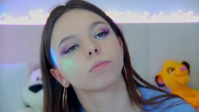 Snapshot of ElisabethDavis chatting on 03/08/25, 09:18 ElisabethDavis online show from 03/08/25, 09:18