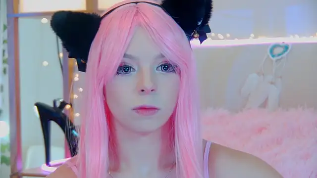 Snapshot of ElisabethDavis chatting on 09/21/25, 03:13 ElisabethDavis online show from 09/21/25, 03:13