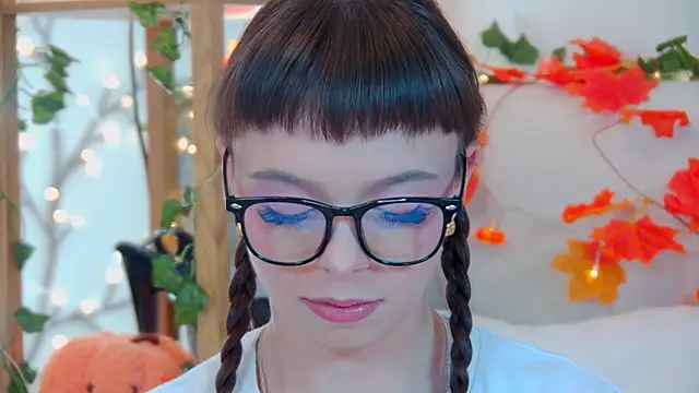 Snapshot of ElisabethDavis chatting on 09/28/25, 03:17 ElisabethDavis online show from 09/28/25, 03:17