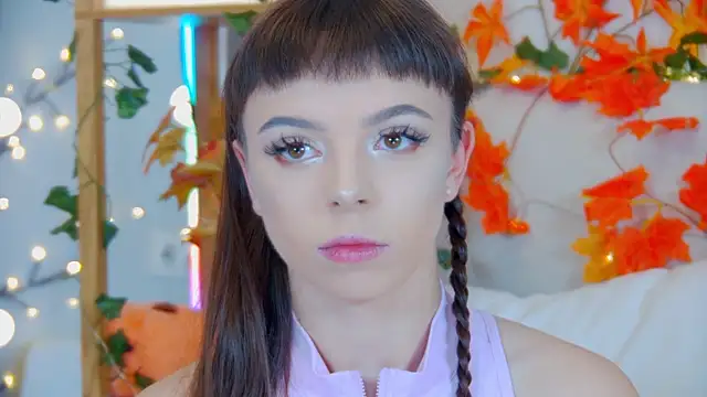 Snapshot of ElisabethDavis chatting on 10/06/25, 03:09 ElisabethDavis online show from 10/06/25, 03:09