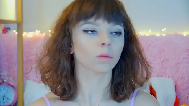 Snapshot of ElisabethDavis chatting on 12/01/25, 03:17 ElisabethDavis online show from 12/01/25, 03:17