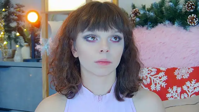 Snapshot of ElisabethDavis chatting on 12/13/25, 07:53 ElisabethDavis online show from 12/13/25, 07:53