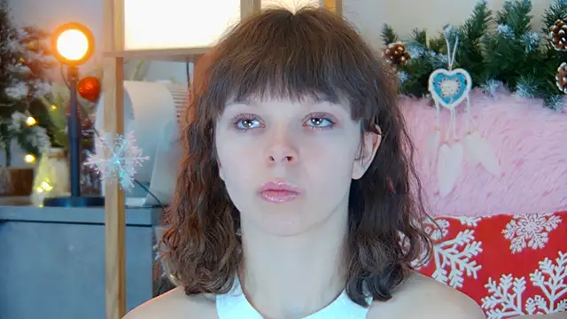 Snapshot of ElisabethDavis chatting on 12/14/25, 03:17 ElisabethDavis online show from 12/14/25, 03:17