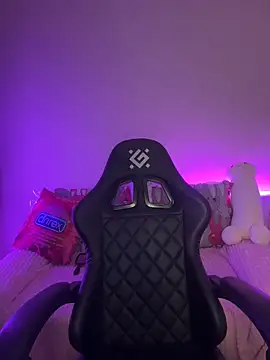 Your insomniya online show from 10/11/25, 10:30