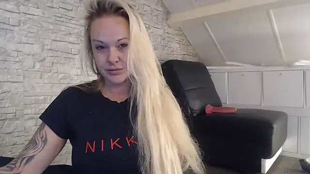 dutch prinses online show from 10/31/25, 12:50