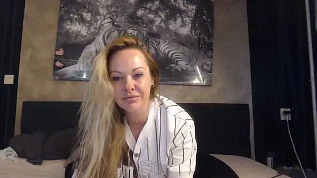 Snapshot of dutch_prinses chatting on 04/04/26, 03:09 dutch prinses online show from 04/04/26, 03:09