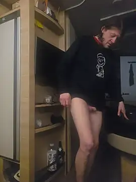 Snapshot of Ebinator666 chatting on 02/07/26, 11:52 Ebinator666 online show from 02/07/26, 11:52