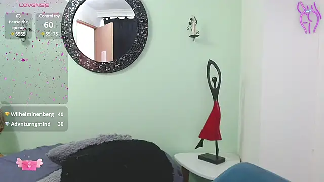 Sofia Franco  online show from 12/30/24, 10:12