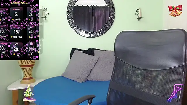 Sofia Franco  online show from 12/15/25, 07:07