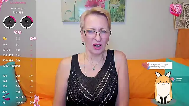 iamyourdream89 online show from 02/03/25, 07:52